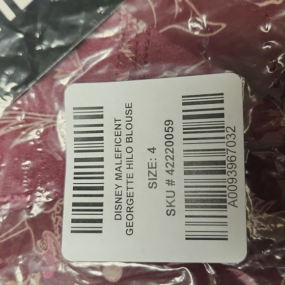 ❤️NWT VINTAGE TORRID DISNEY VILLAINS MALEFICENT GEORGETTE HIGH LOW BLOUSE PLUS - Picture 6 of 11